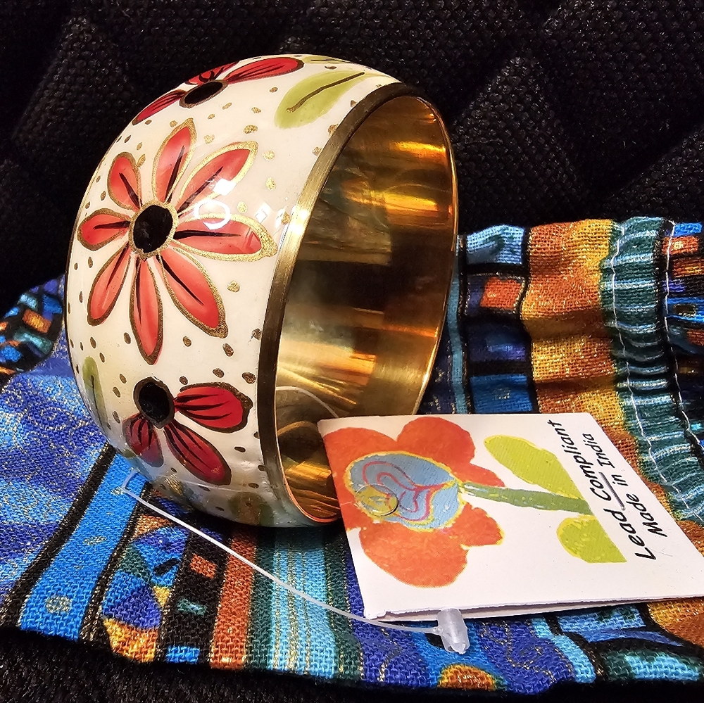 NWT Floral Enamel Bangle Bracelet
